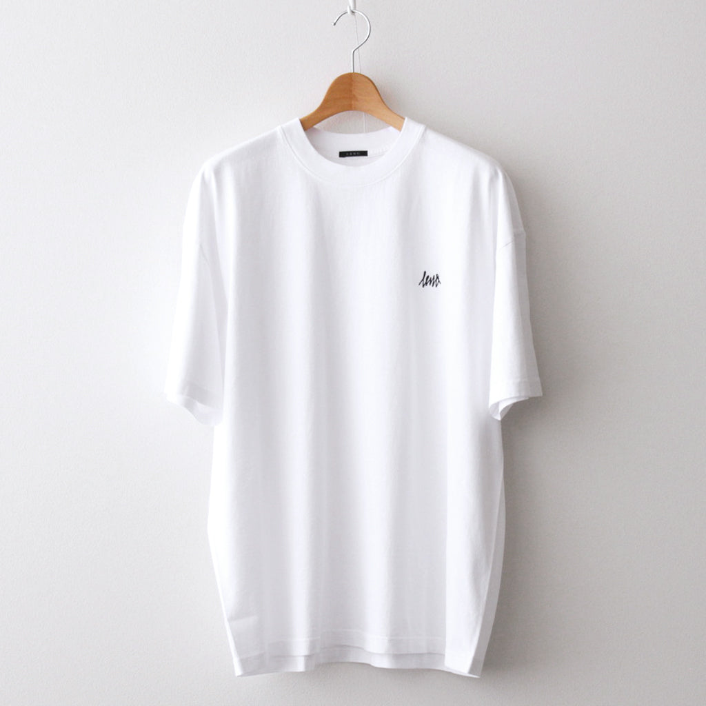 CS032 White