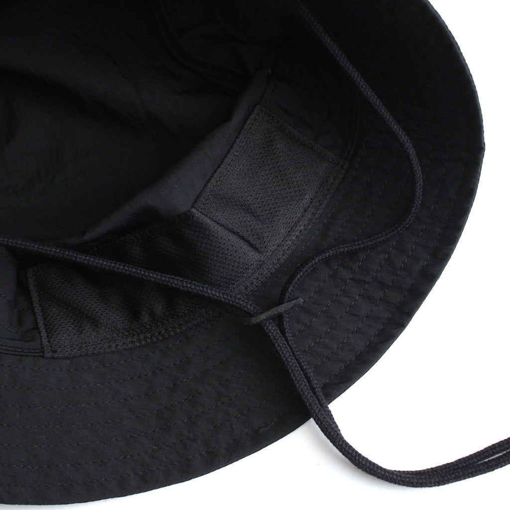 NYLON RIPSTOP FLAT HAT (あご紐付き） #BLACK [NO.25028]