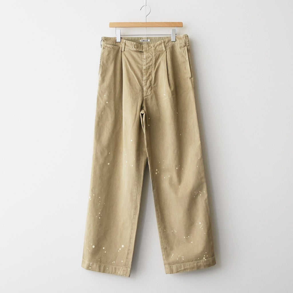 GARMENT-DYED FINX LIGHT CHINO ONE-TUCK WIDE PANTS #BEIGE
