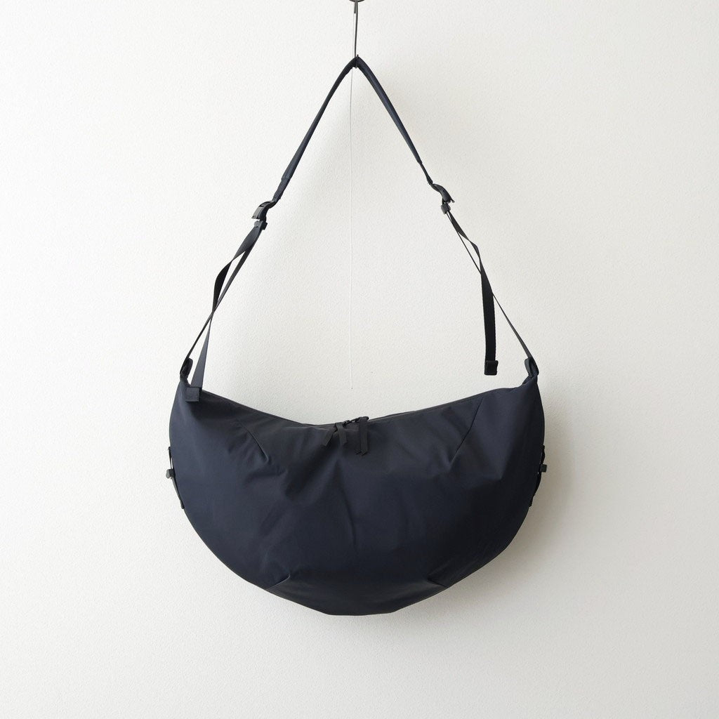 Blankof for GP Small Crescent Bag #BLACK [GU261-90503] - ciacura