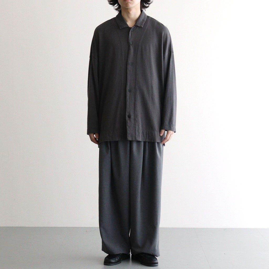 男性モデル(ハラ):172cm 55kg 着用サイズ：4