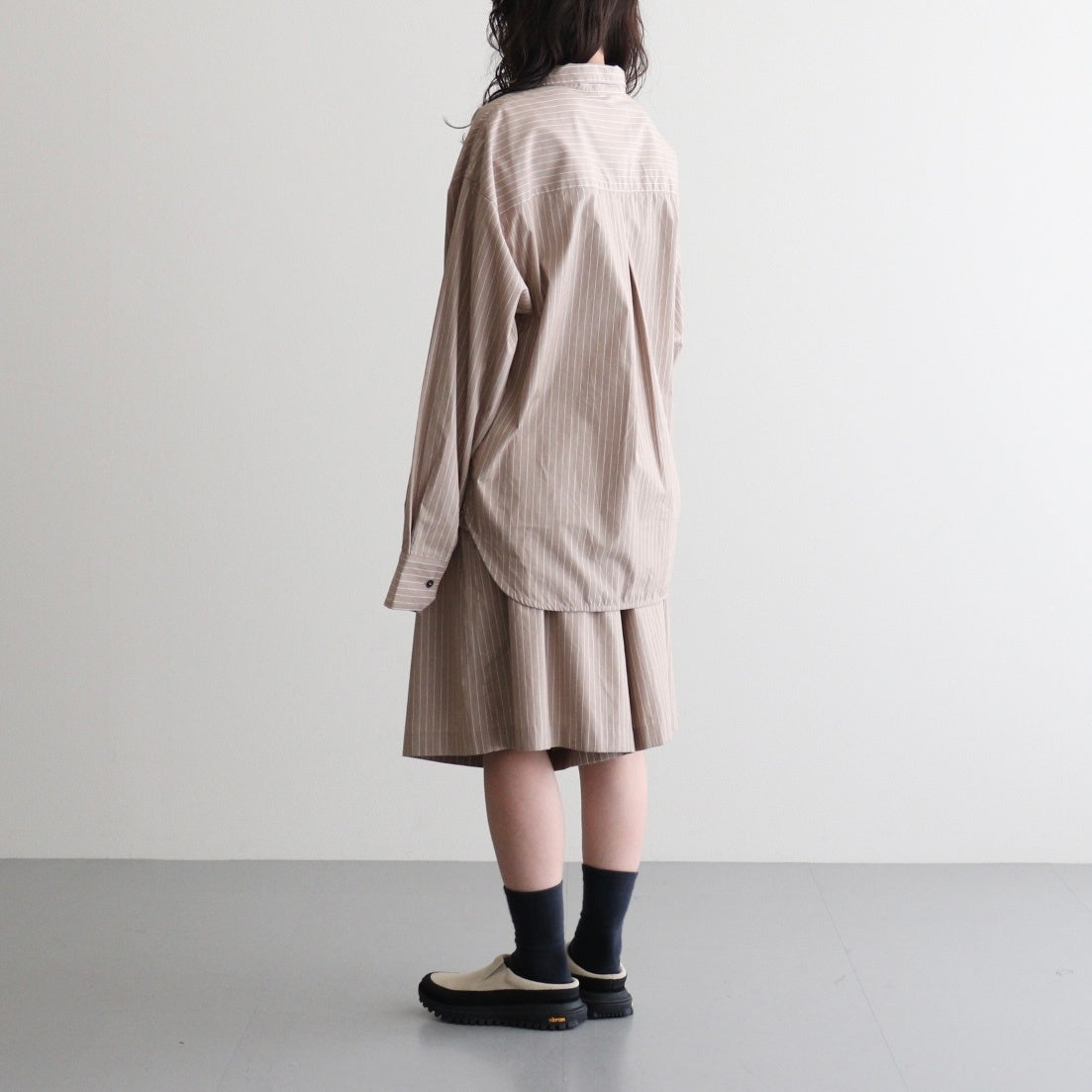 女性モデル(ニシ):158cm　着用サイズ:38