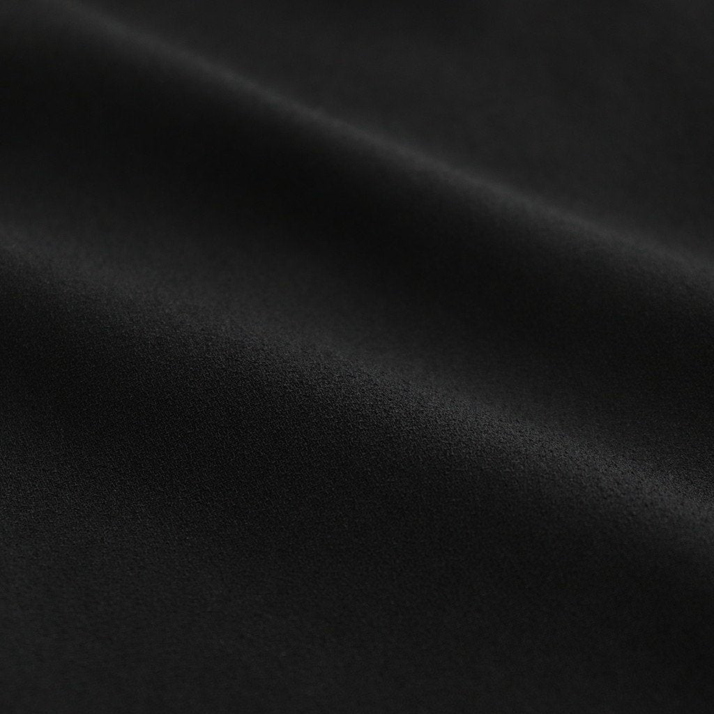 NS3PT｜アセテート&ポリエステル・ライトクレープ ダブルクロス 8分丈 テーパードイージーパンツ #BLACK [NK_NC902PF]