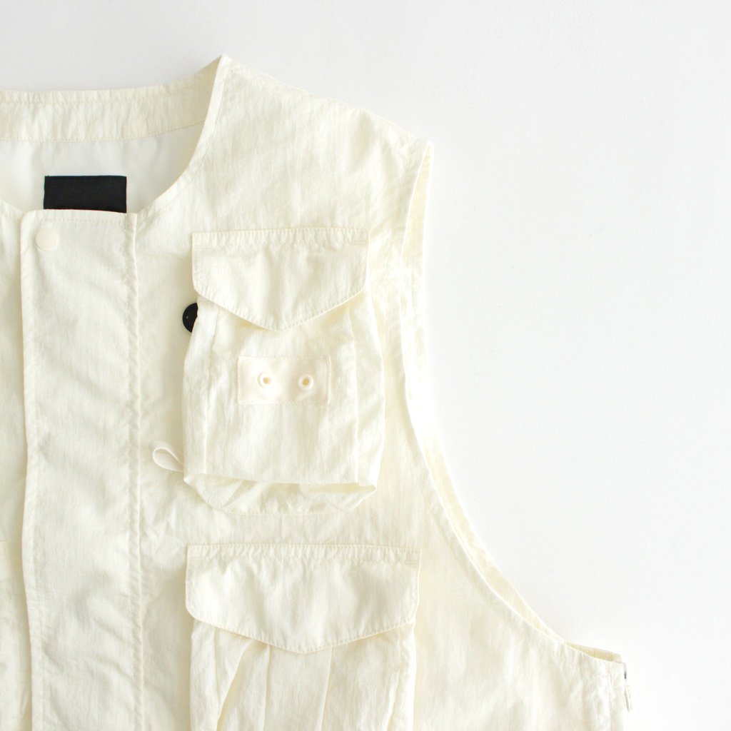 W's TECH SKIING OVER VEST #OFF WHITE [BJ-28023WL]