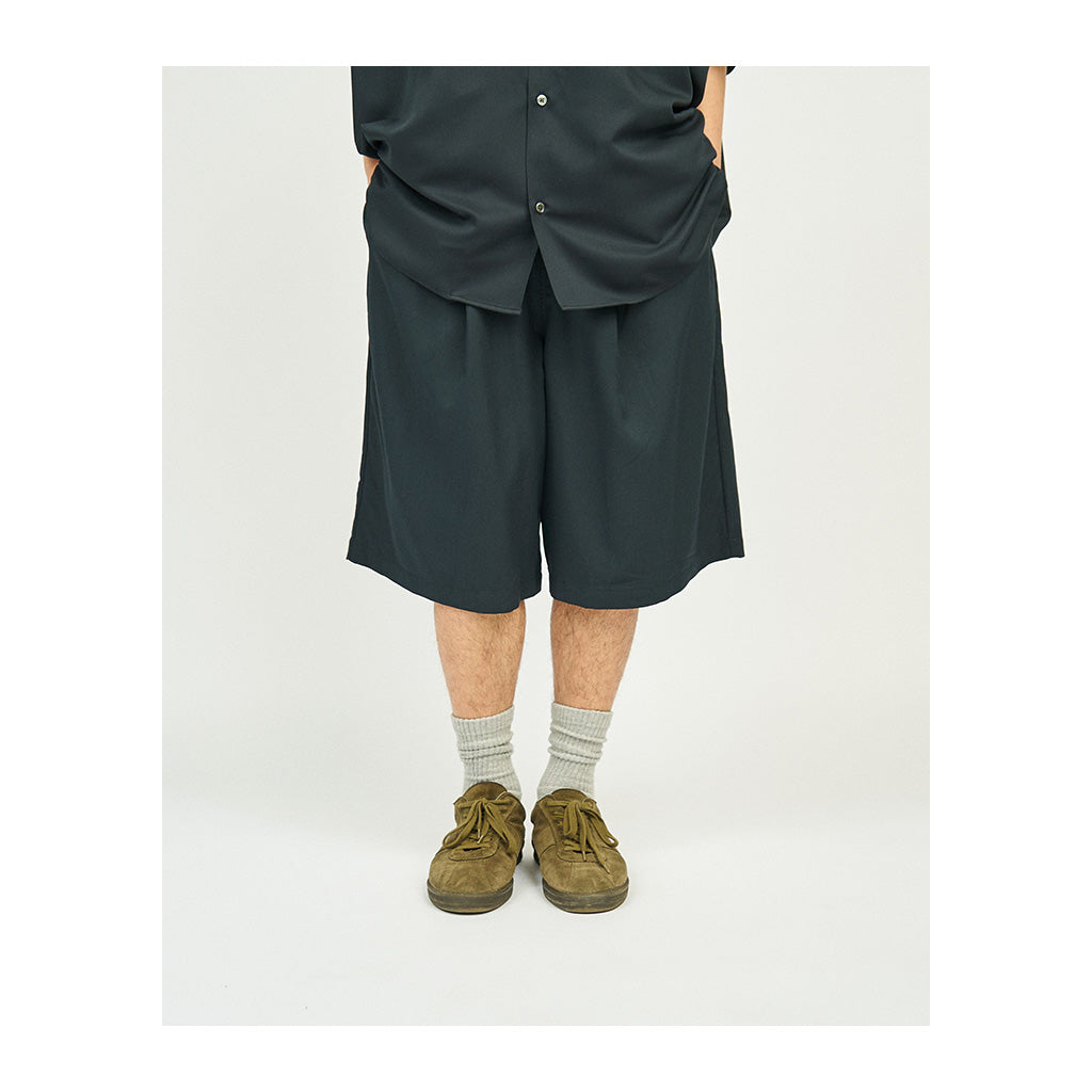 COOLFIBER TWO TUCK EASY SHORTS #BLACK [FSC241-40135]