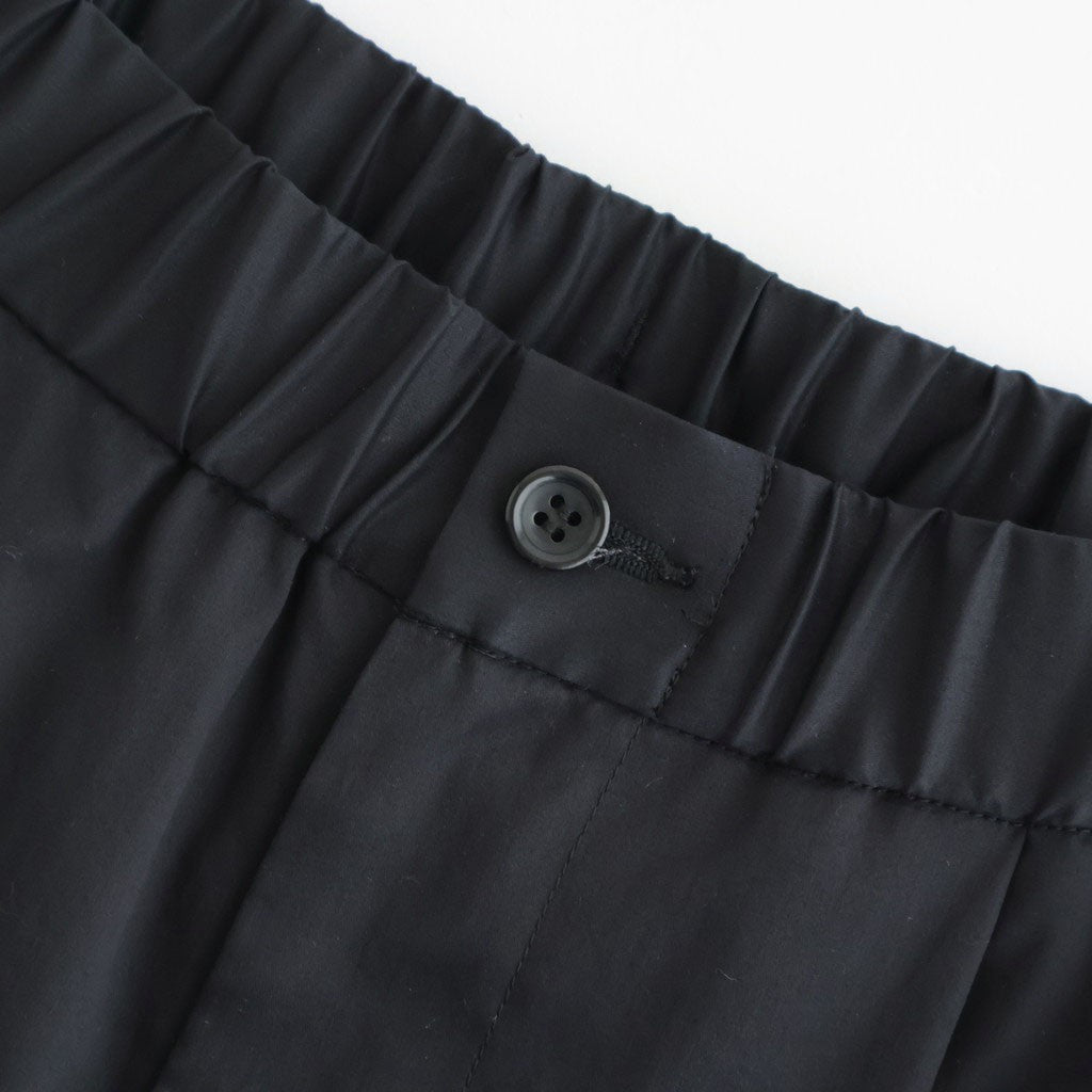 Silicon Poplin Two Tuck Easy Pants #BLACK [GM261-40182]
