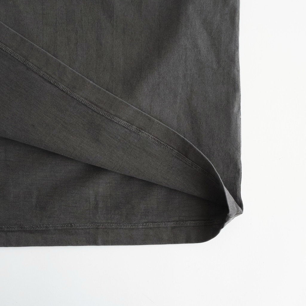GARMENT-DYED YOKE T-SHIRT #CARBON [YK26SS01296CS]