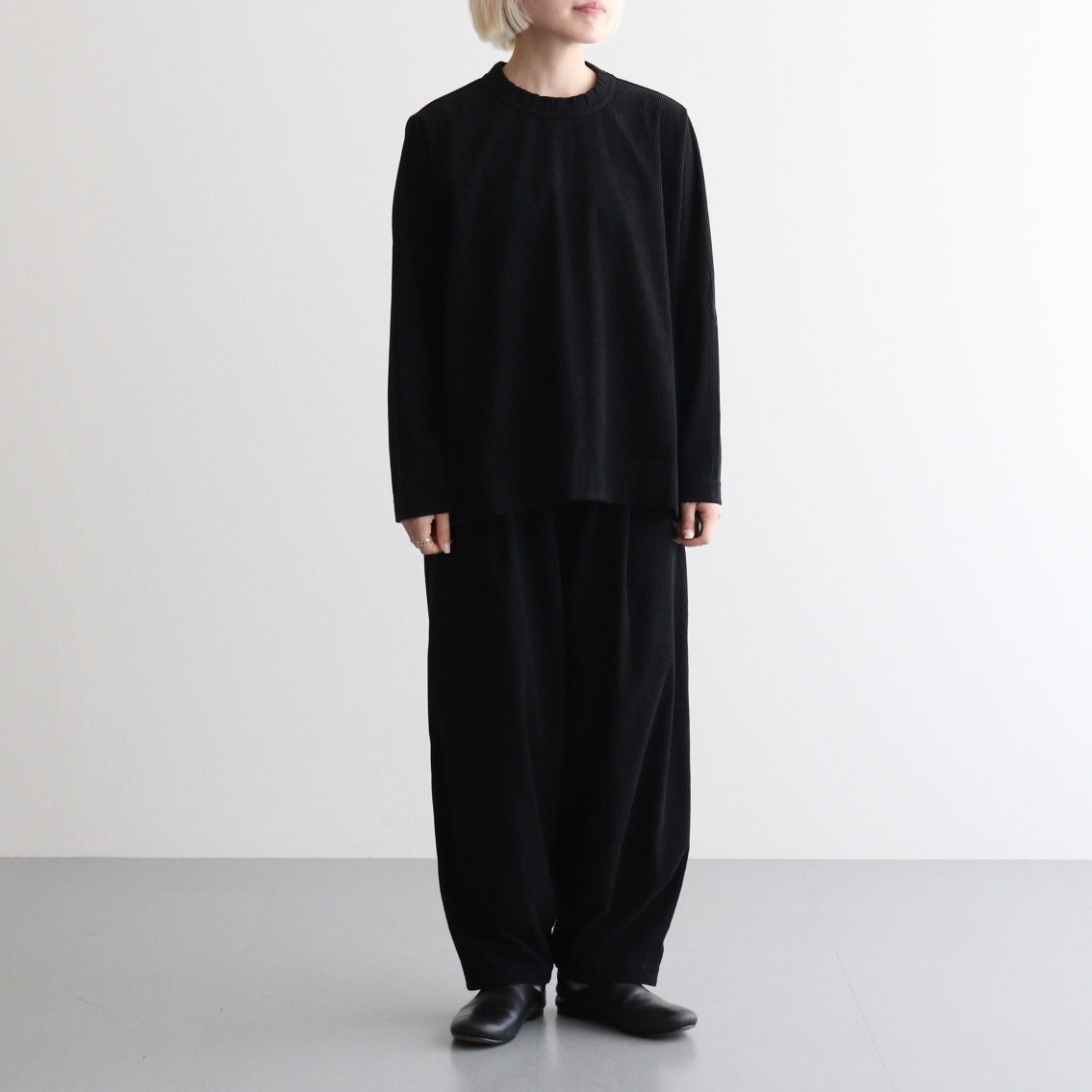 女性モデル(マツオ):156cm　着用サイズ:XS