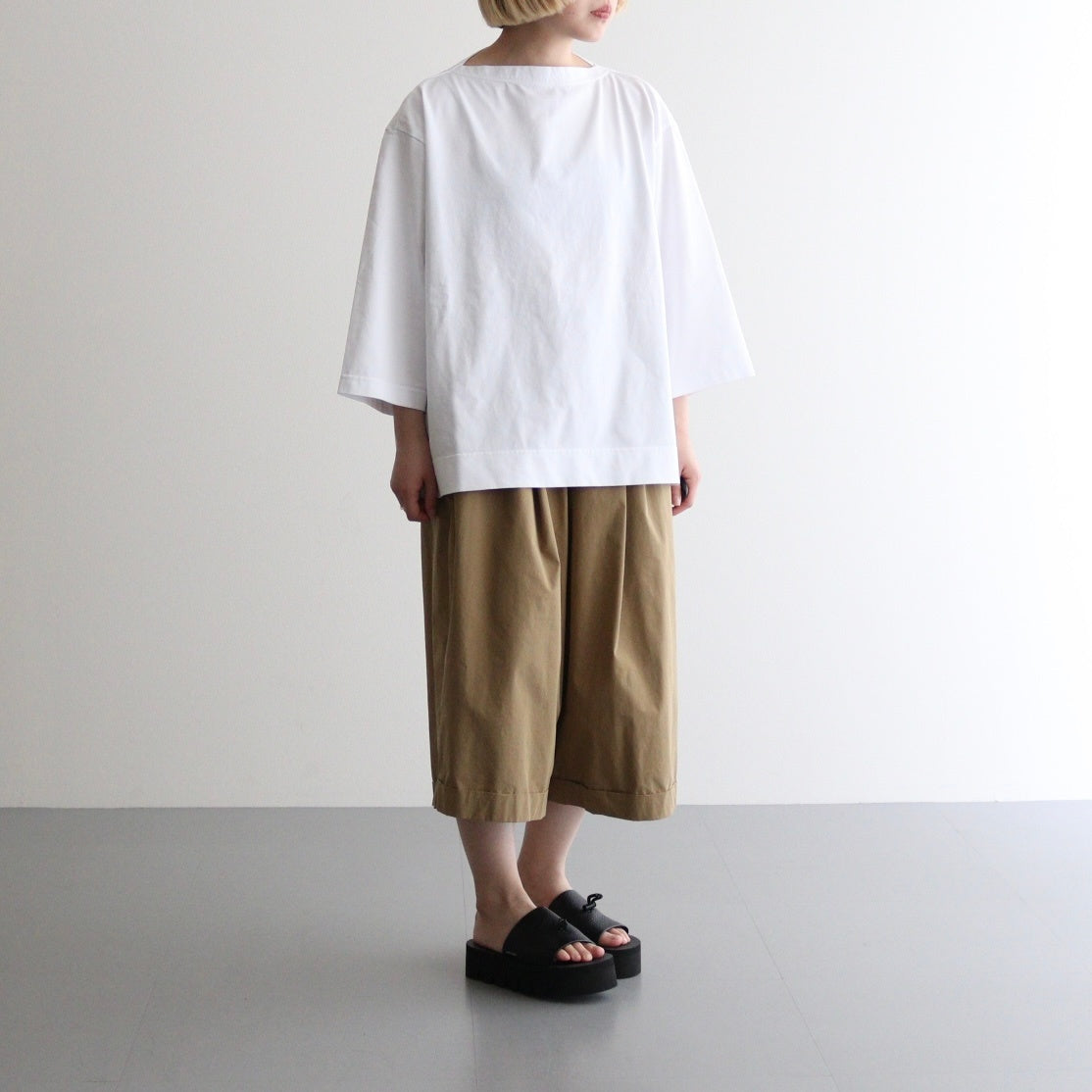 女性モデル(マツオ):156cm　着用サイズ:S