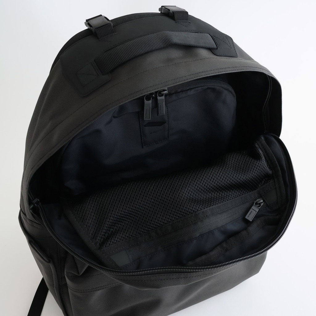 BACKPACK PRO M #METEOR BLACK [PR-1113-023]