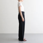 LIGHT WOOL MAX GABARDINE TWO-TUCK SLACKS #TOP BLACK [A26AP06MG]