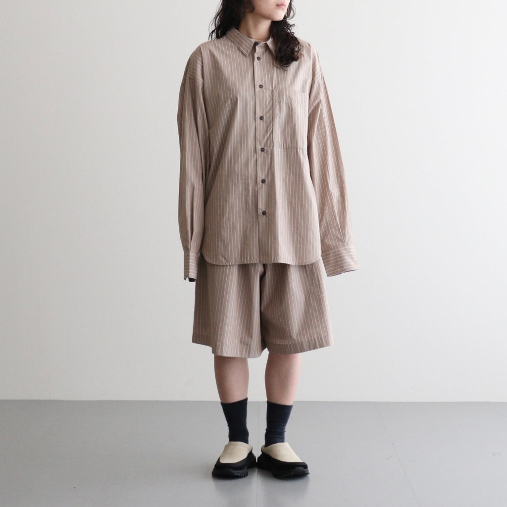 女性モデル(ニシ):158cm　着用サイズ:F