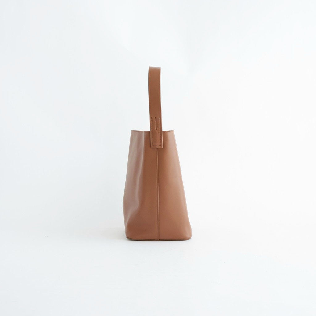 LEATHER SHOULDER BAG - S MADE BY AETA #BROWN [A26AB01AE]