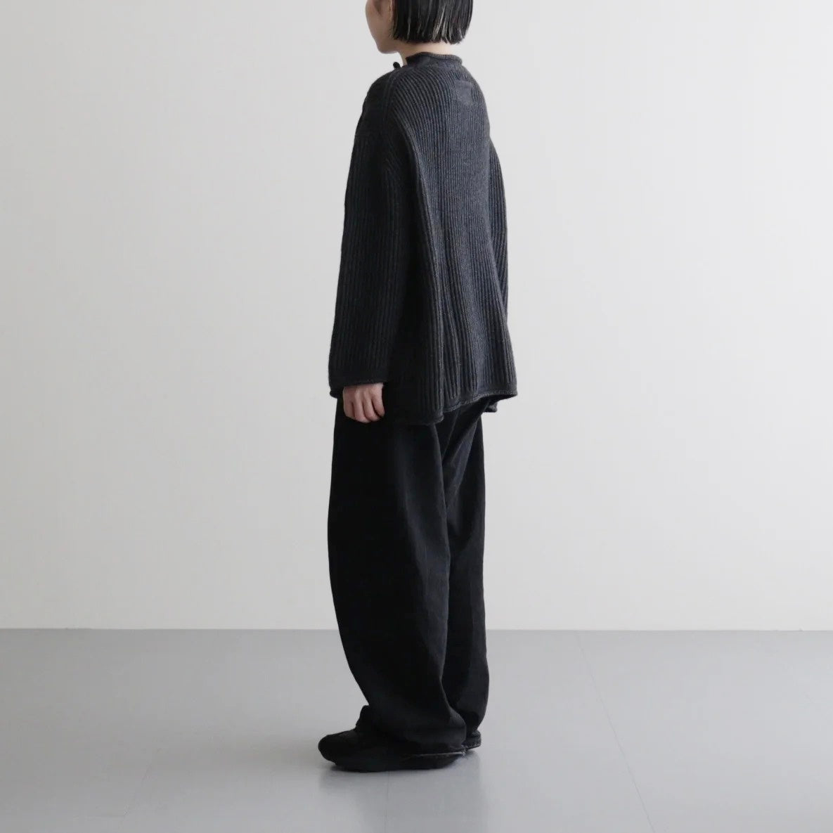 COMFORT BLEND YARN LOOSE FIT SWEATER #CHARCOAL [N0011]