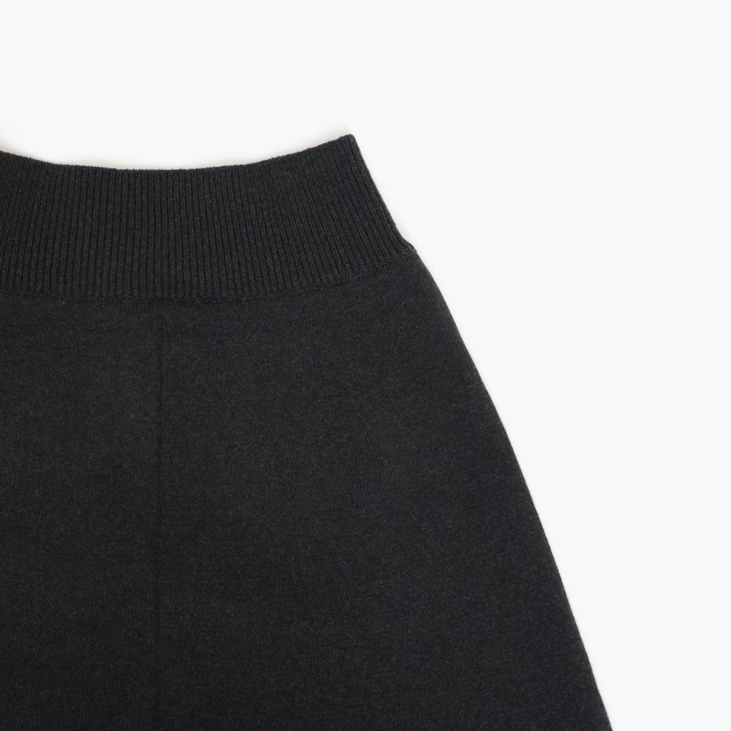 SUPER FINE WOOL KNIT SKIRT #TOP BLACK [A26AS06TJ]
