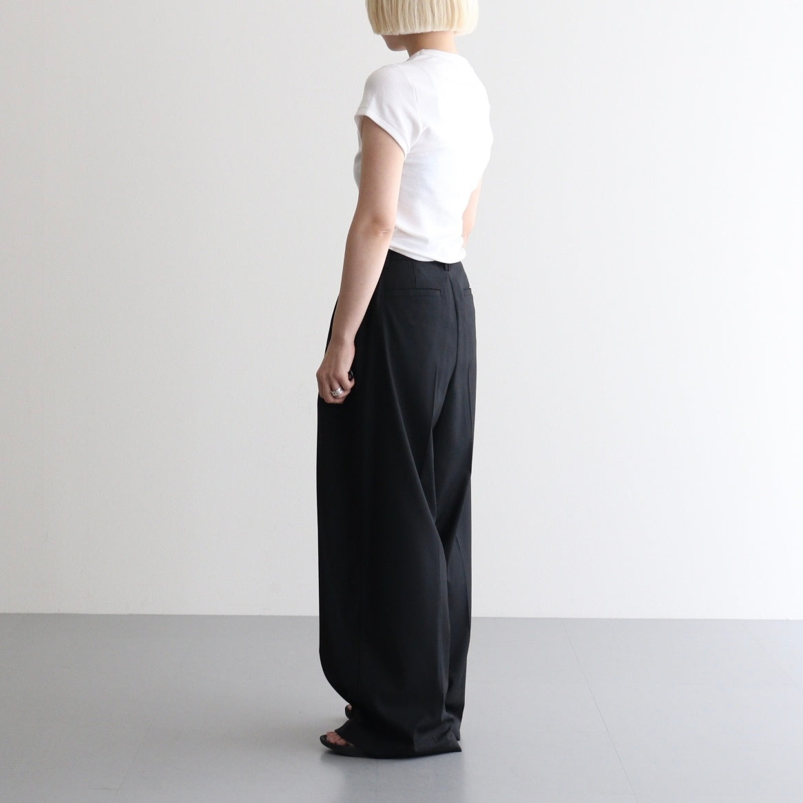 女性モデル(マツオ):156cm　着用サイズ:36