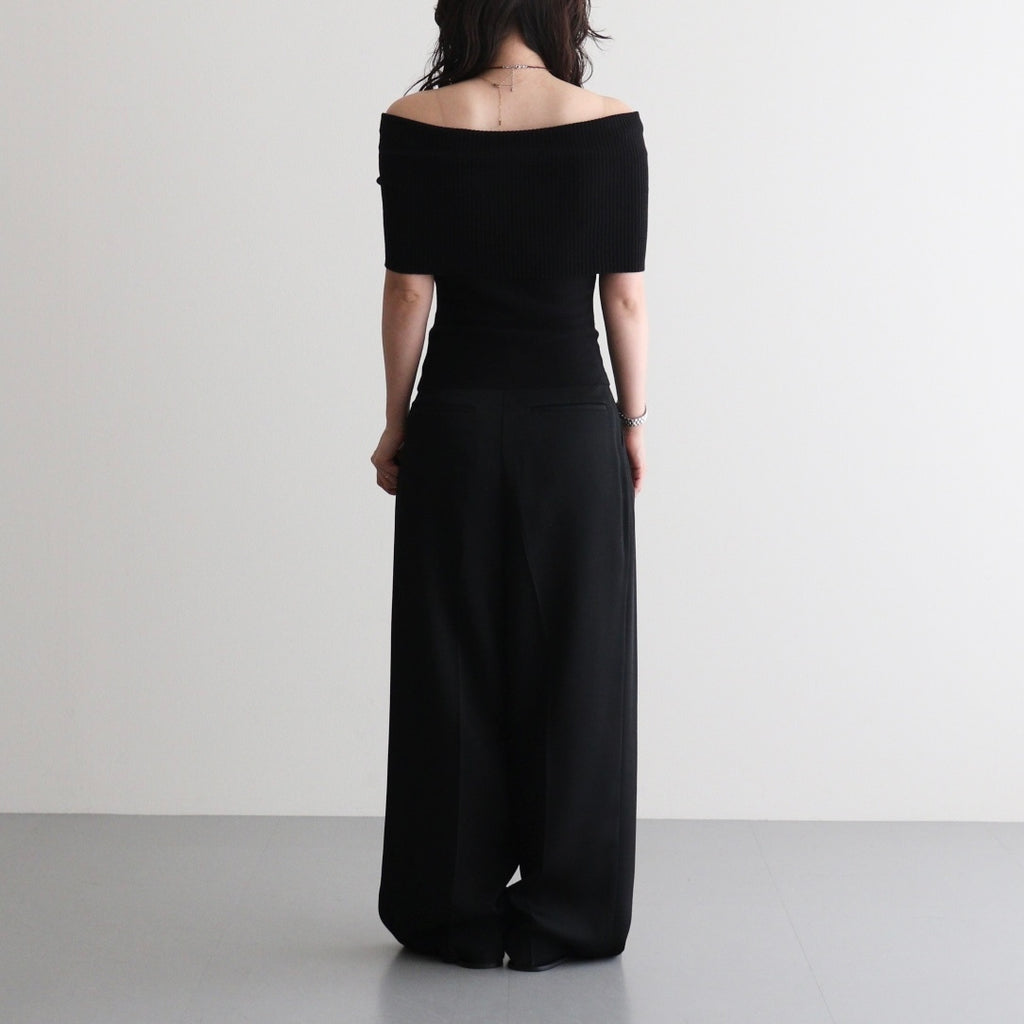 女性モデル(ニシ):158cm　着用サイズ:F