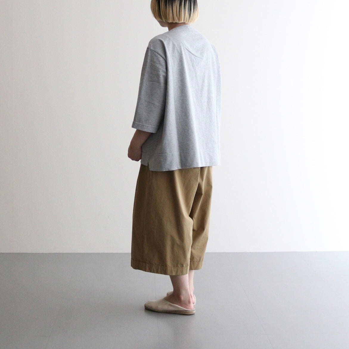 女性モデル(マツオ):156cm　着用サイズ:XS