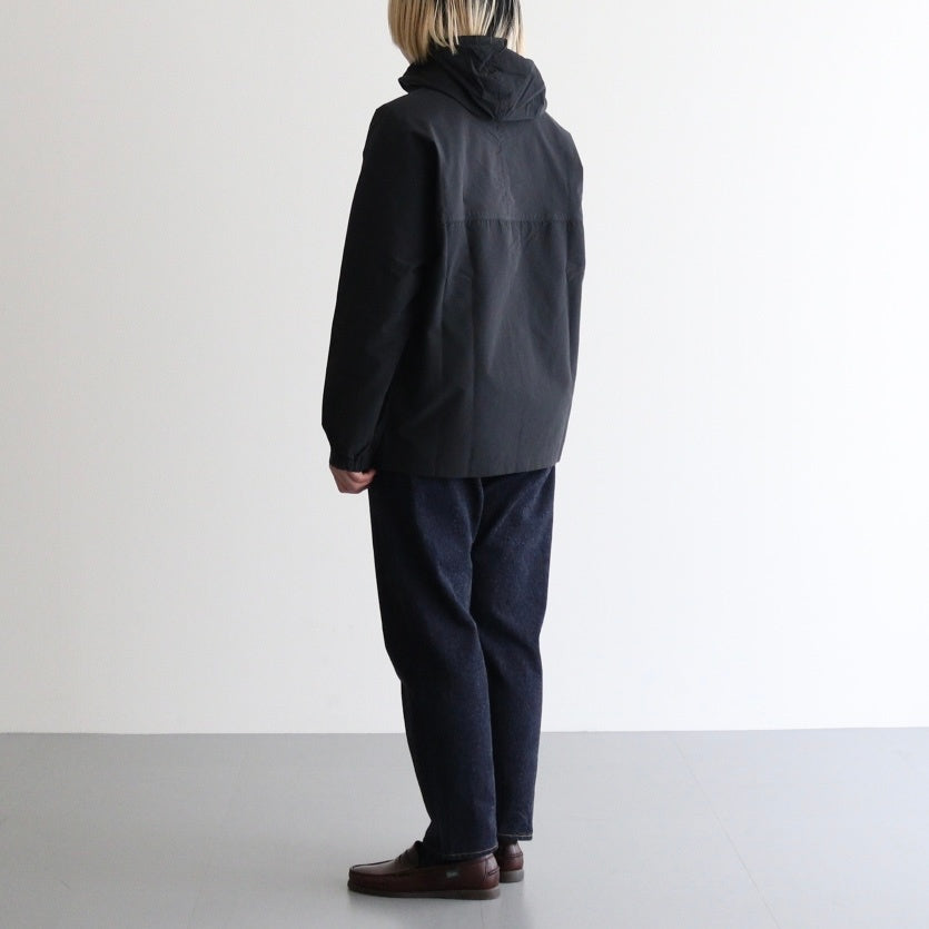 女性モデル(マツオ):156cm　着用サイズ:XS