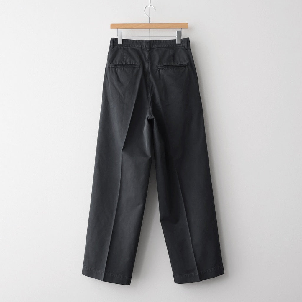 GARMENT-DYED FINX LIGHT CHINO ONE-TUCK WIDE PANTS #BLACK [A26SP05LF]