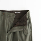 BLUEFACED WOOL TWO-TUCK SLACKS #OLIVE GRAY STRIPE [A26AP02BS]