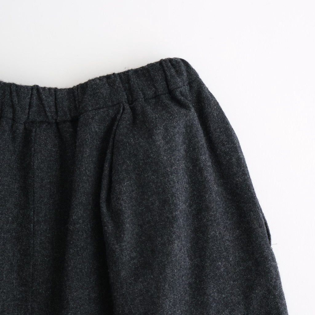 縮絨ウールタックワイドPT #CHARCOAL GRAY [D225-P303]
