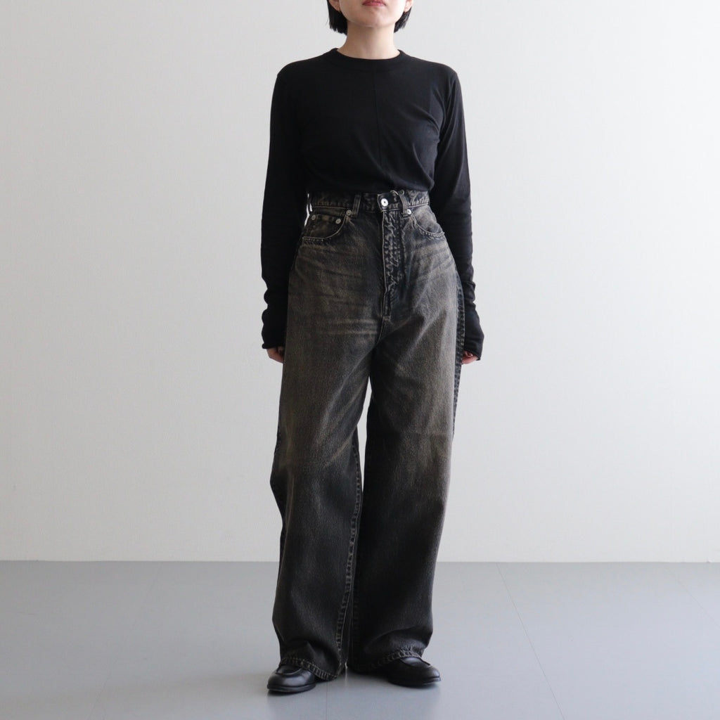 女性モデル(マツオ):156cm　着用サイズ:28