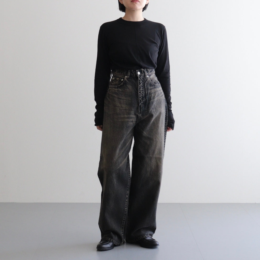 女性モデル(マツオ):156cm　着用サイズ:28