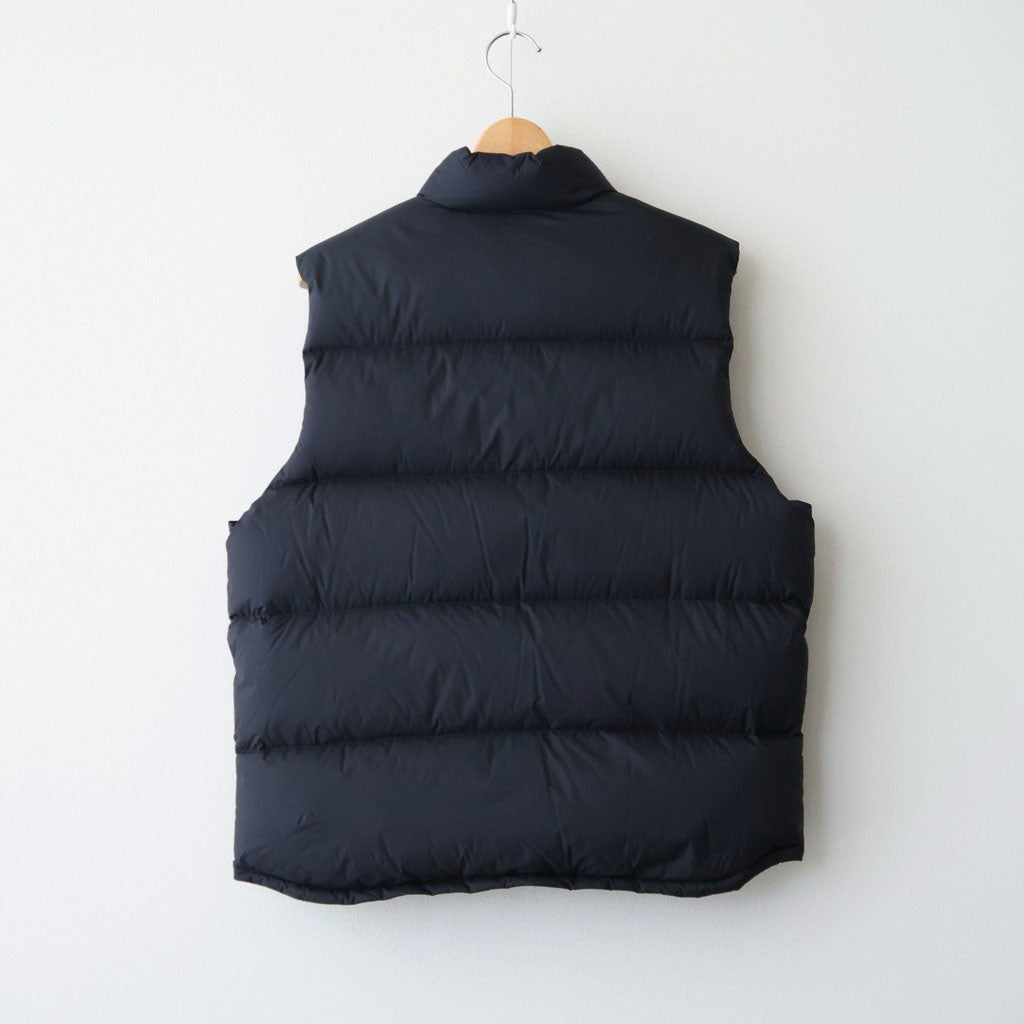 SUPER LIGHT NYLON RIPSTOP DOWN VEST #BLACK [A26AV02NL]