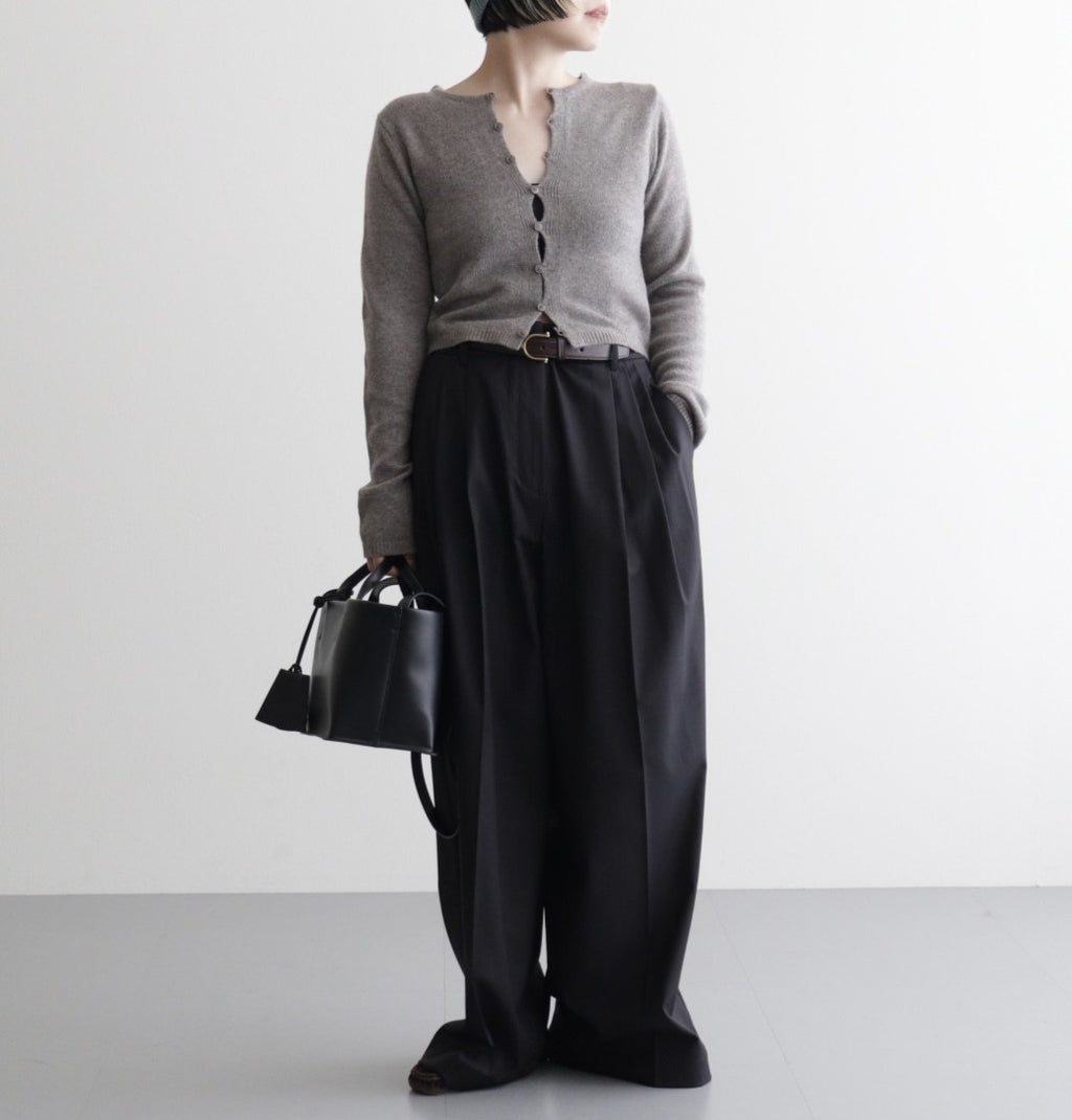 Useful Leather Bag (M) #BLK [12521011]