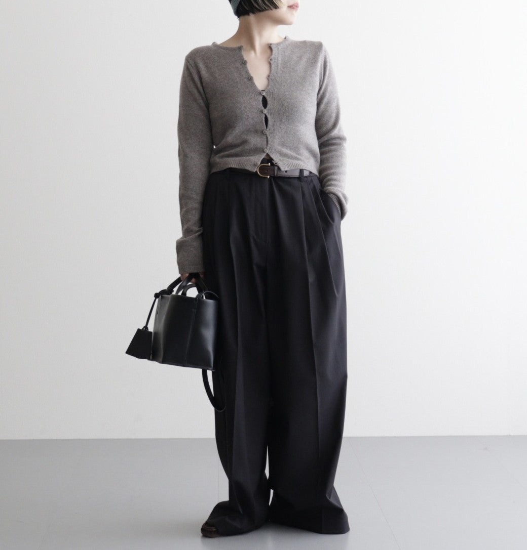 Useful Leather Bag (M) #BLK [12521011]