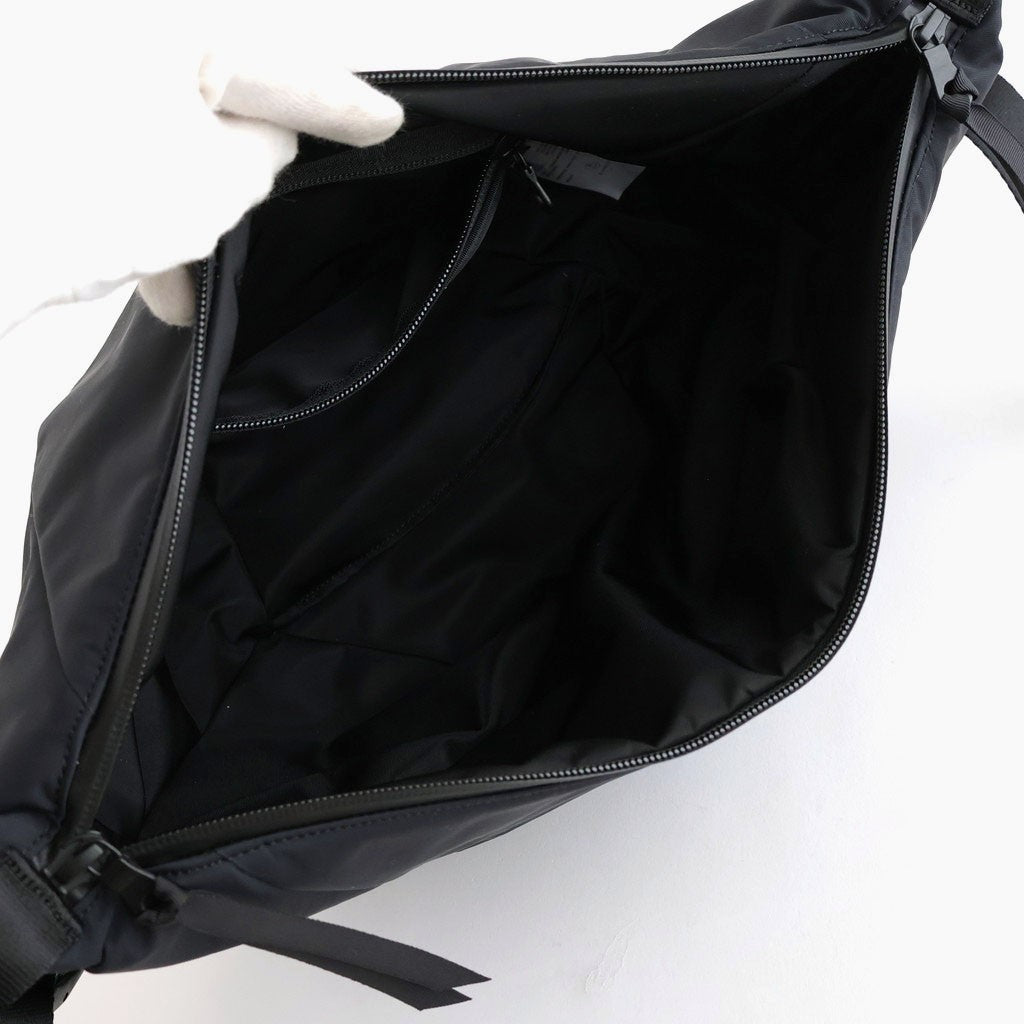 Blankof for GP Large Crescent Bag #BLACK [GU261-90502] - ciacura