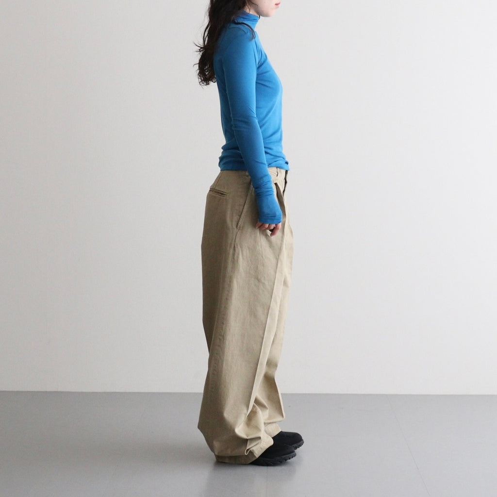 ※女性モデル(ニシ):158cm　着用サイズ:1