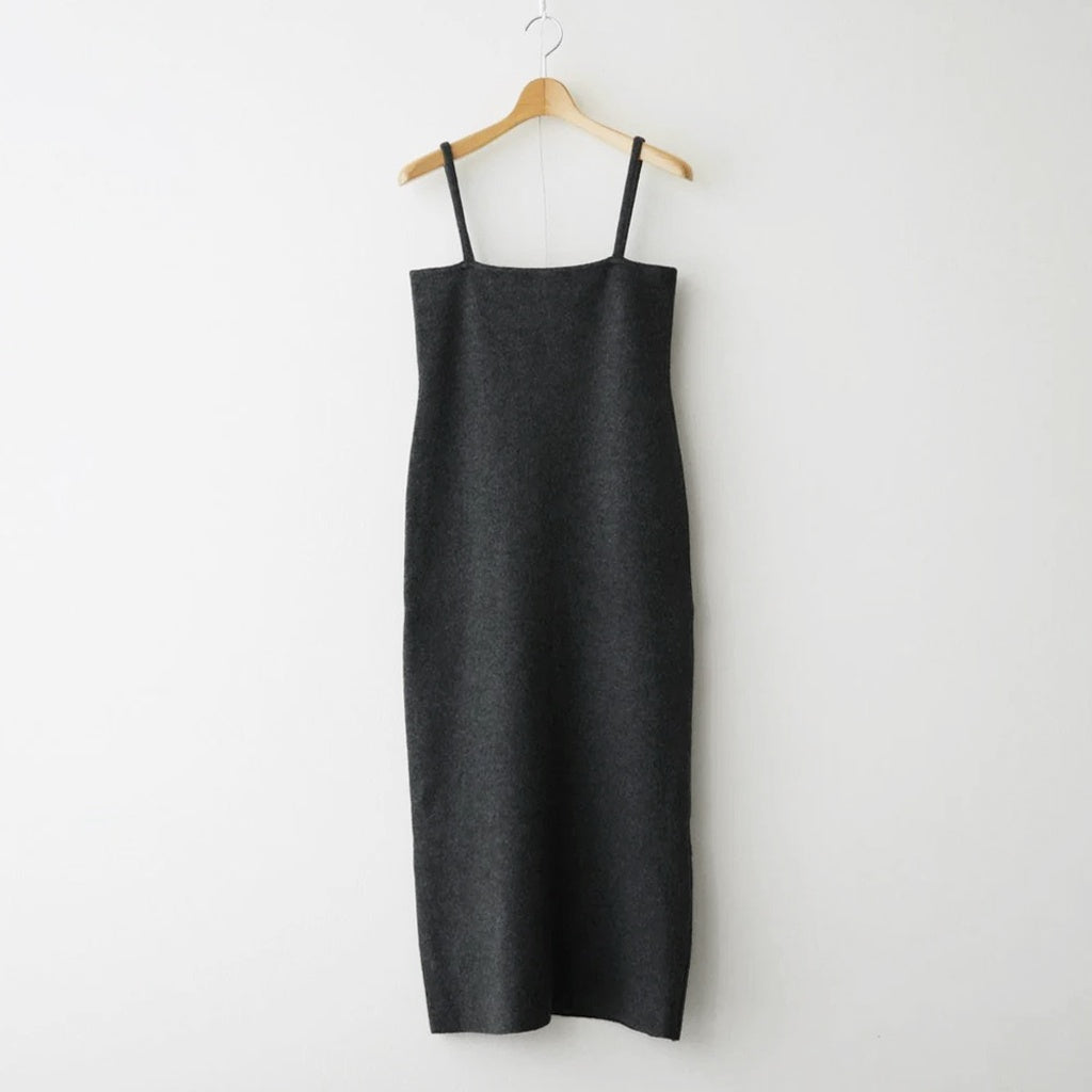 SMOOTH FULLED WOOL KNIT DRESS #CHARCOAL [A26AD03KS]