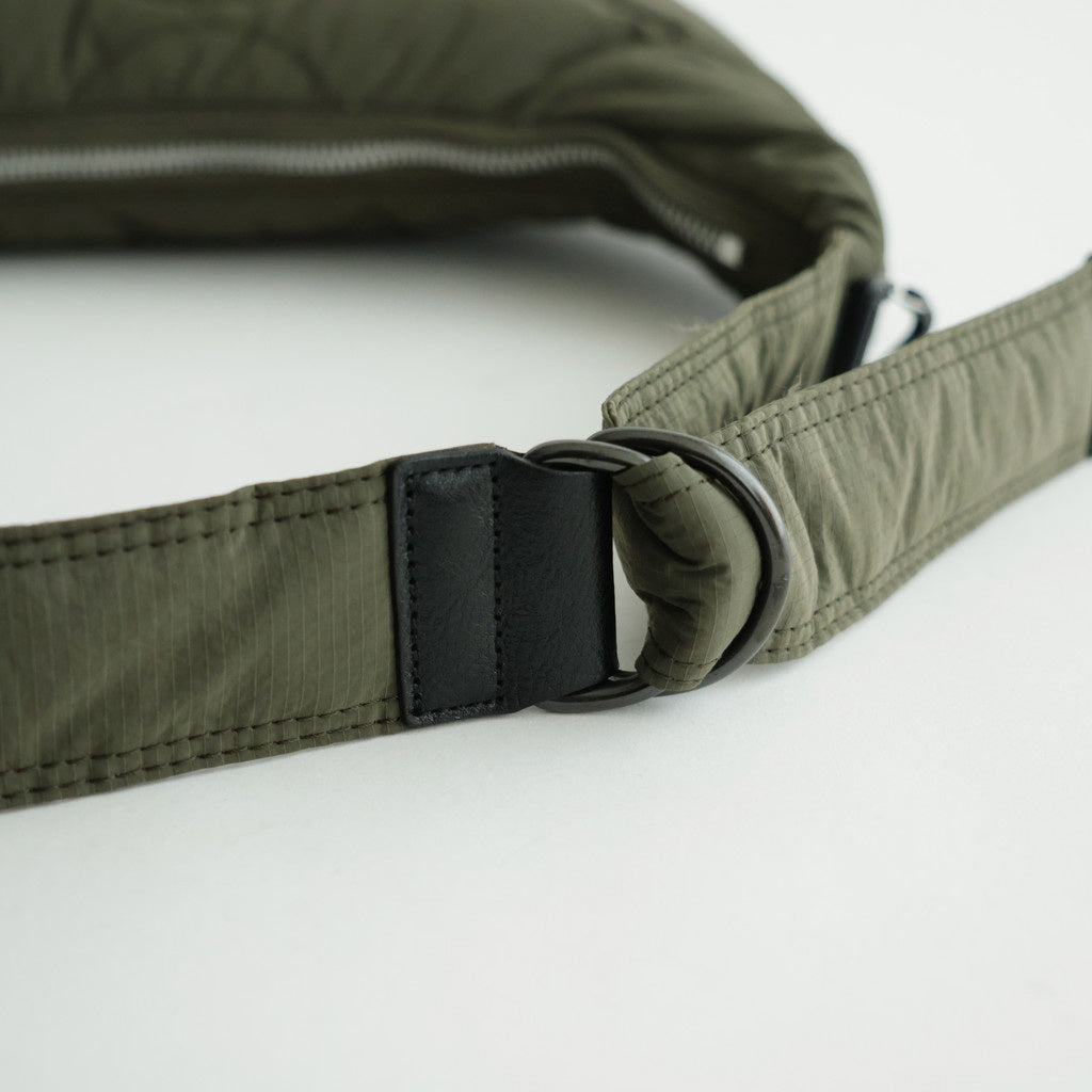 ナイロンリップストップキルティング ショルダーバッグ #KHAKI [HR-K205-051]