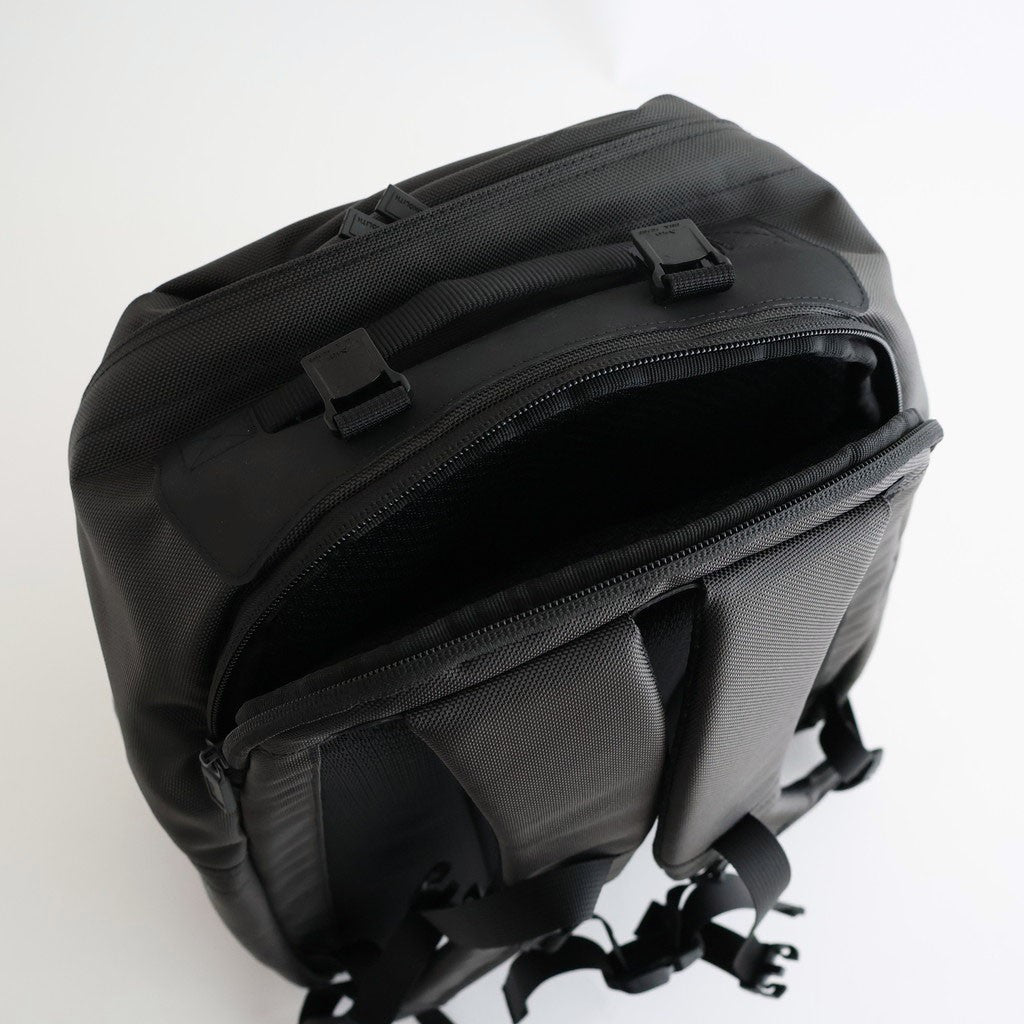 BACKPACK PRO M #METEOR BLACK [PR-1113-023]