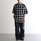 男性モデル(ハラ):172cm 58kg 着用サイズ：2