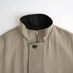 REVERSIBLE WOOL TWISTED TWILL / SHEEP LEATHER HALF COAT #KHAKI BEIGE CHAMBRAY × BLACK [A26AC01AN]