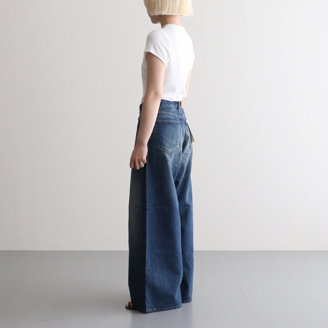 女性モデル(マツオ):156cm　着用サイズ:28