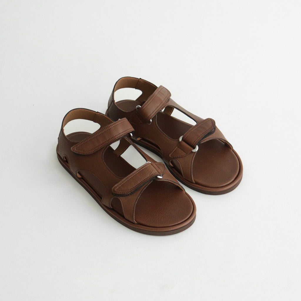 SOFT LEATHER DOUBLE STRAP SANDALS #BROWN [A26SS12QD]