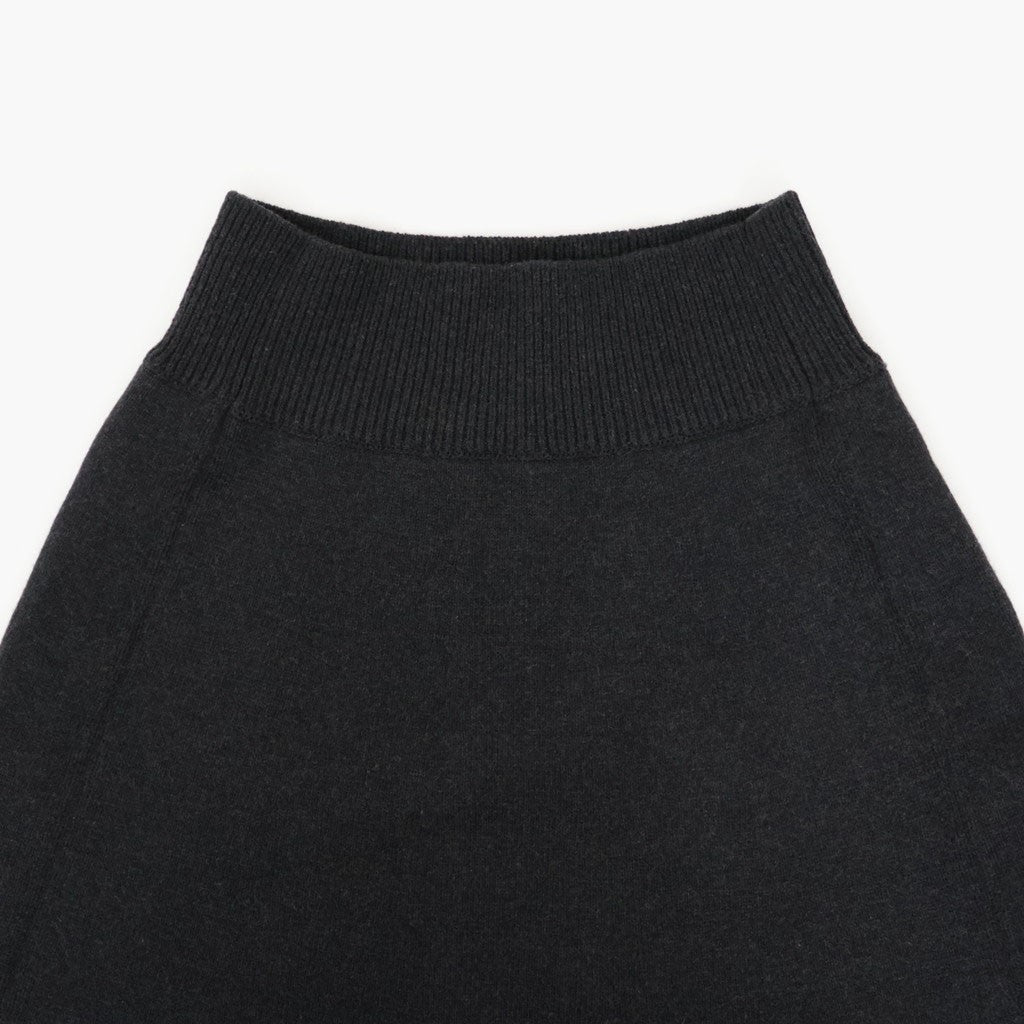 SUPER FINE WOOL KNIT SKIRT #TOP BLACK [A26AS06TJ]