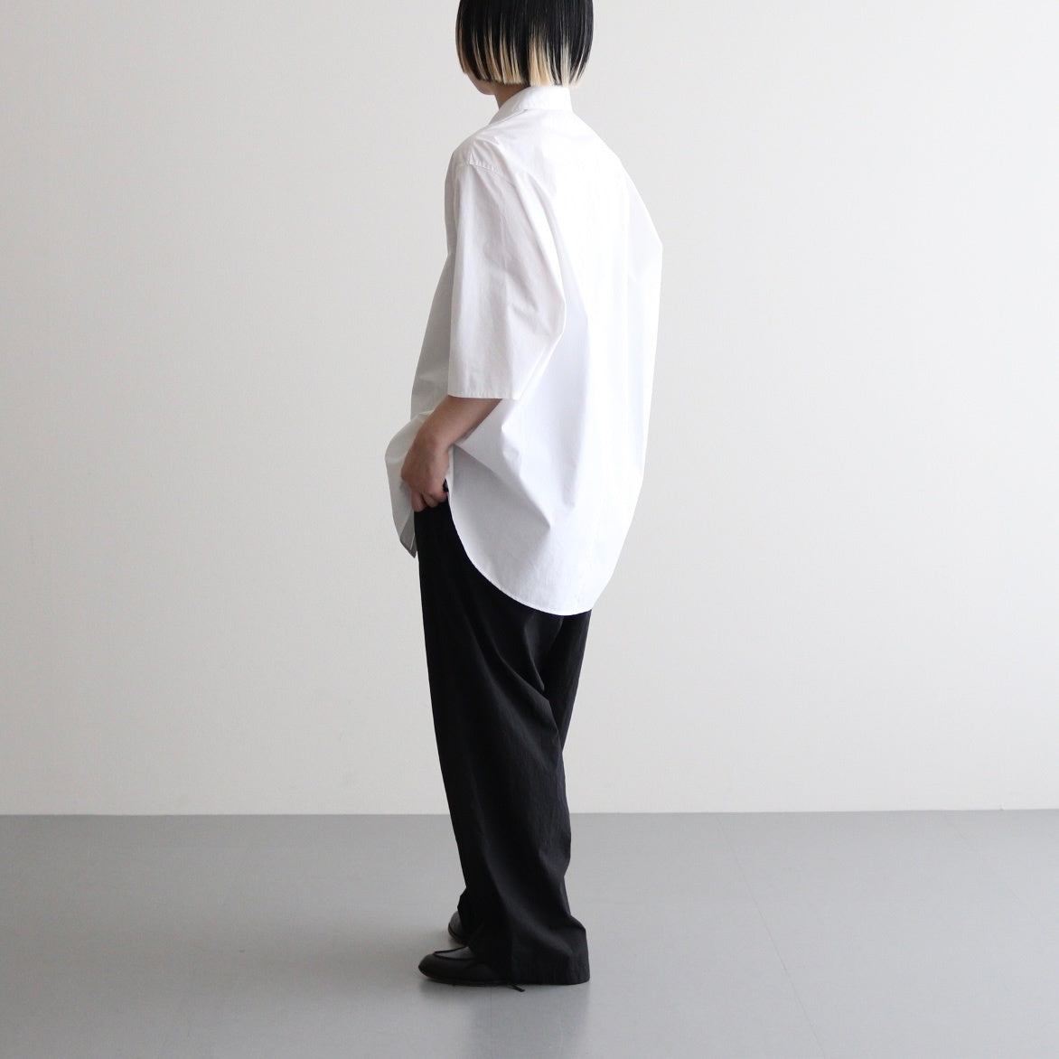 FHFSSH - コットン・ ポリコア タイプライター 半袖シャツ #01 Off White [SN_FR0405SH]