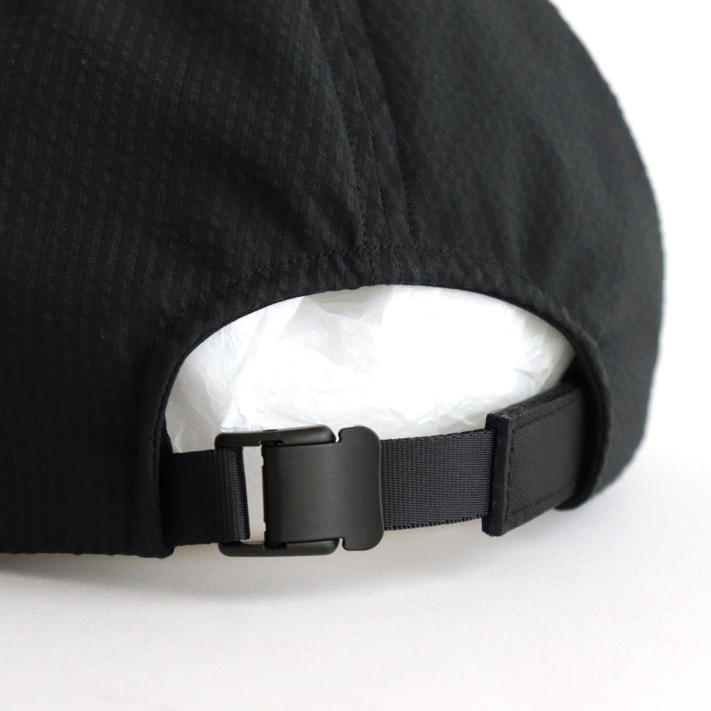 COOLMAX SUCKER LITTLE BRIM CAP #BLACK [NO.27224-A]