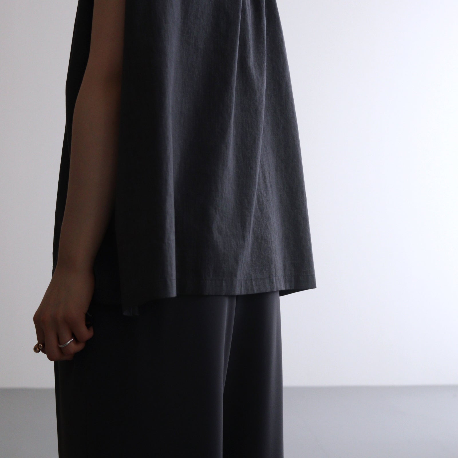 ※女性モデル(マツオ):156cm　着用サイズ:3