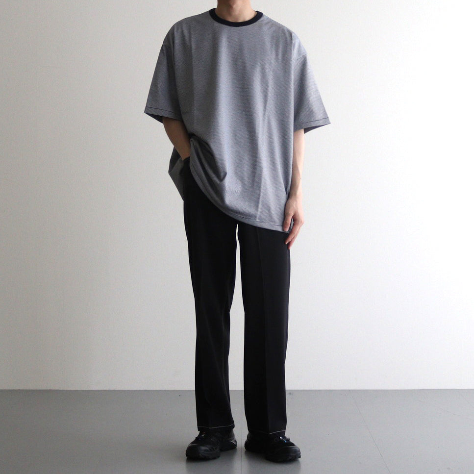 男性モデル(ハラ):172cm 58kg 着用サイズ:2