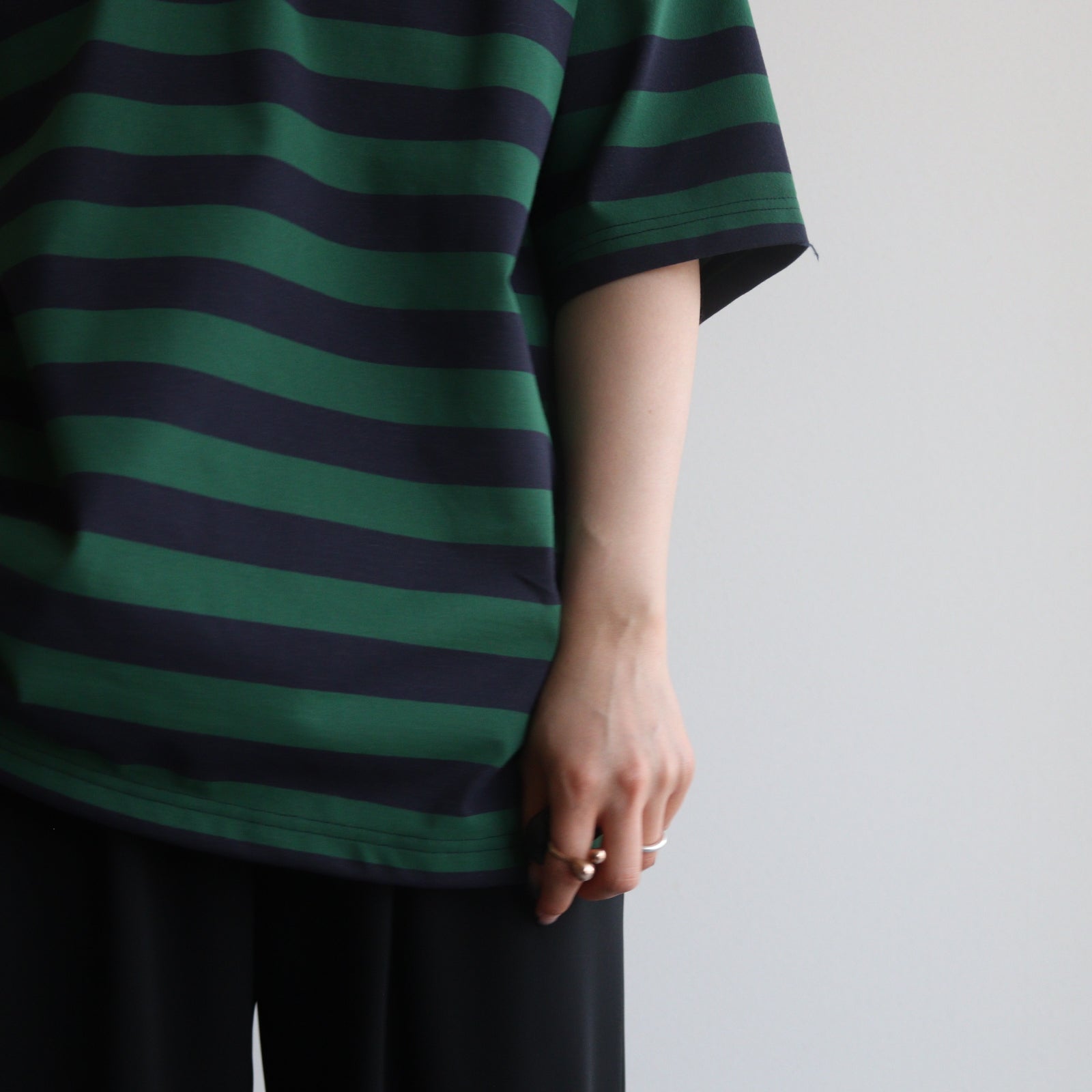 ※女性モデル(マツオ):156cm　着用サイズ:F