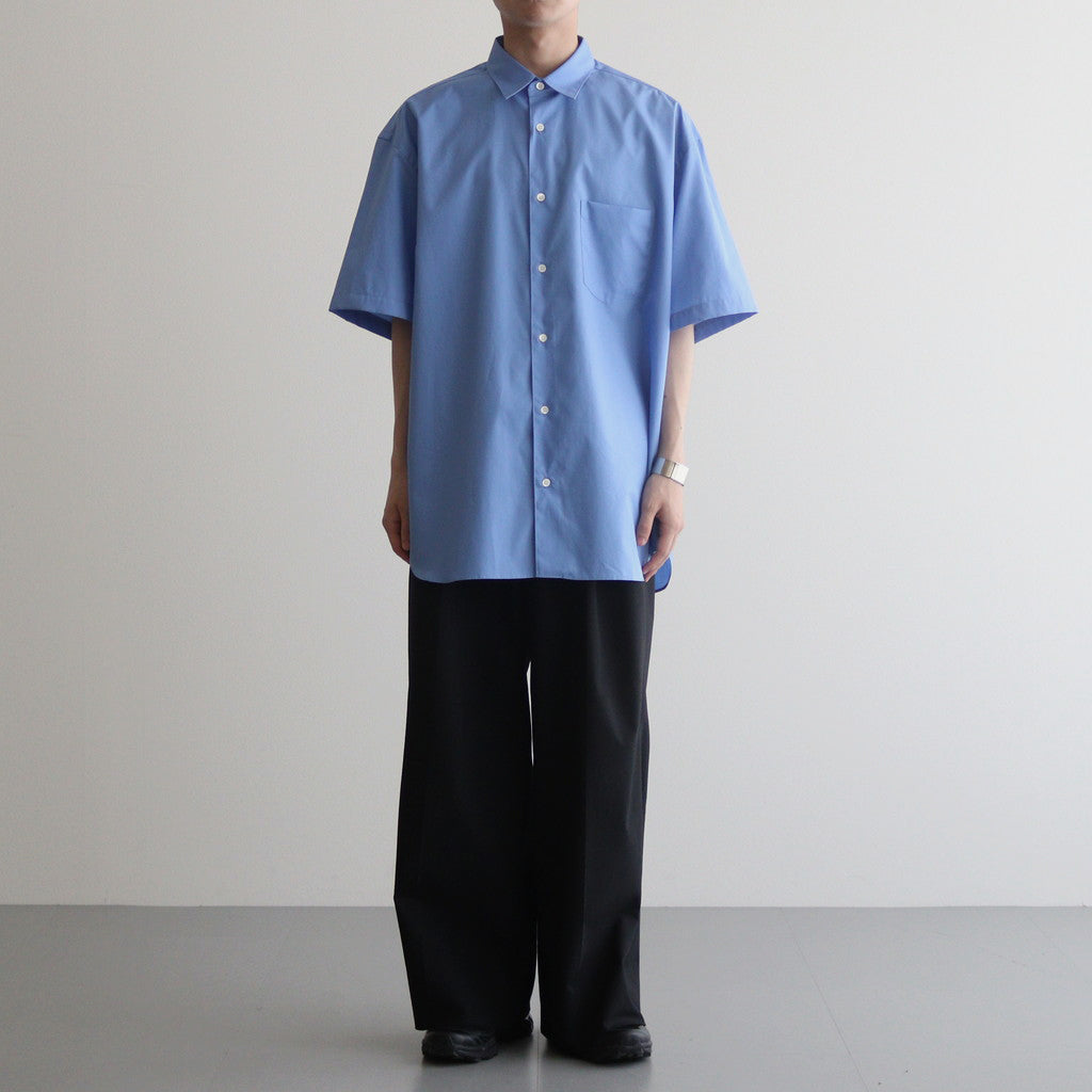 男性モデル(ハラ):172cm 58kg 着用サイズ:L