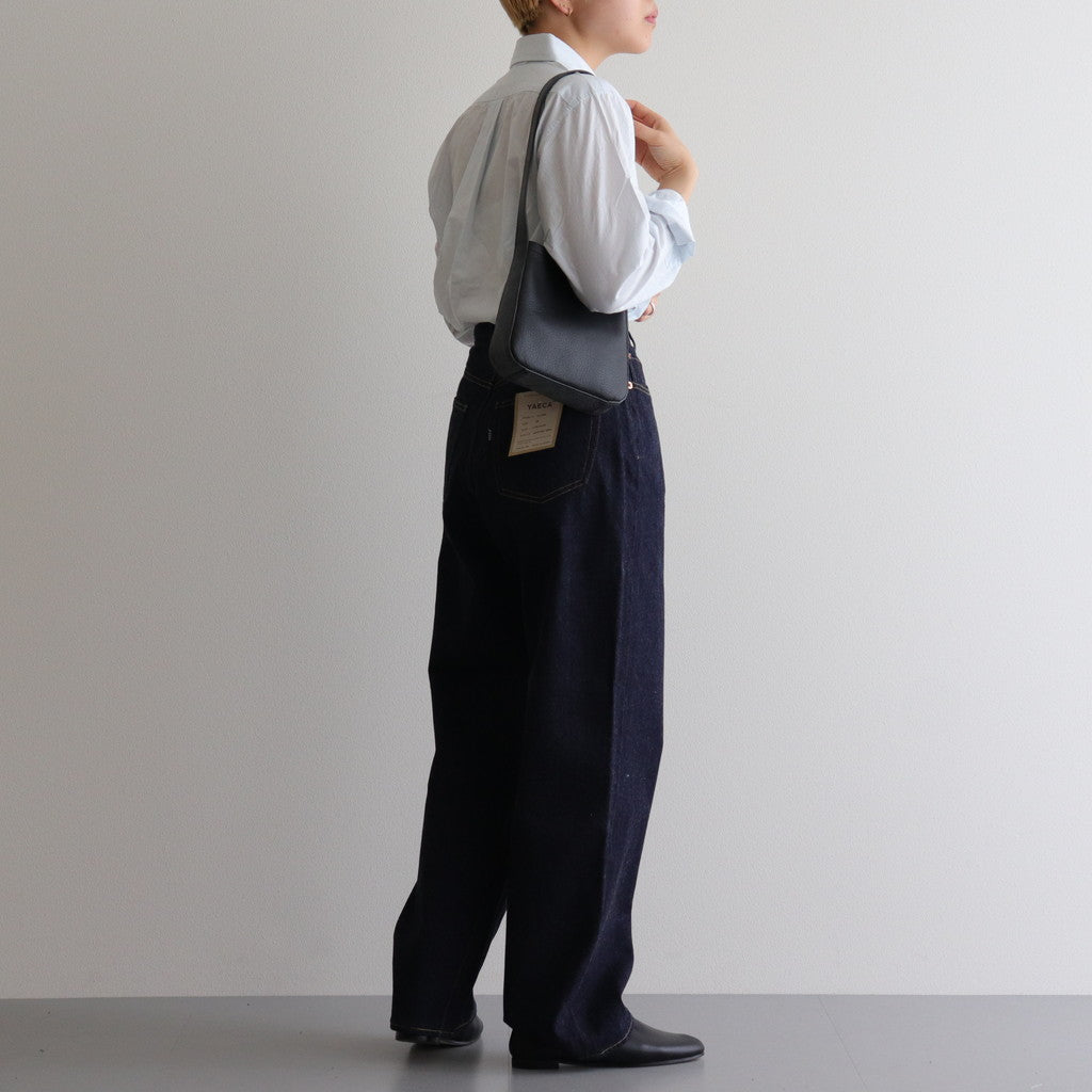 女性モデル(マツオ):156cm