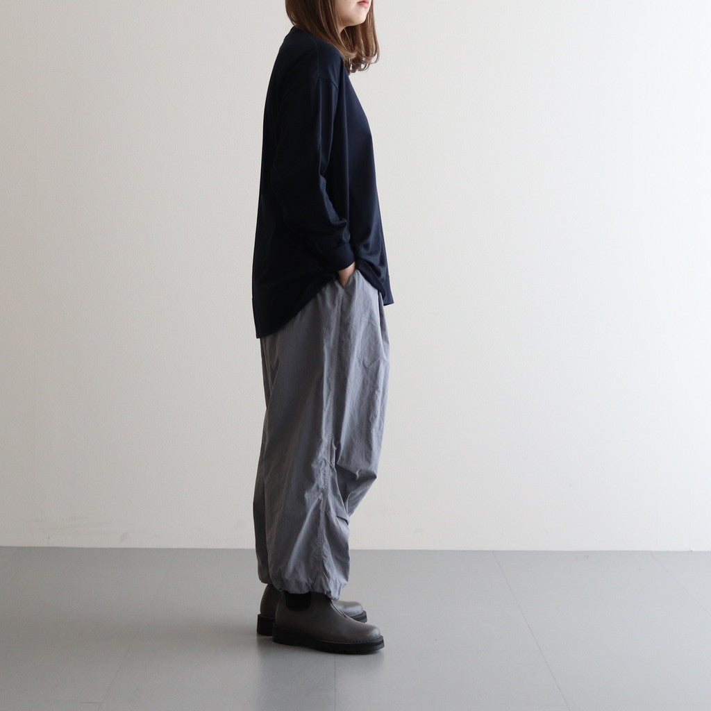 モデル : 身長159cm　着用サイズ : XS