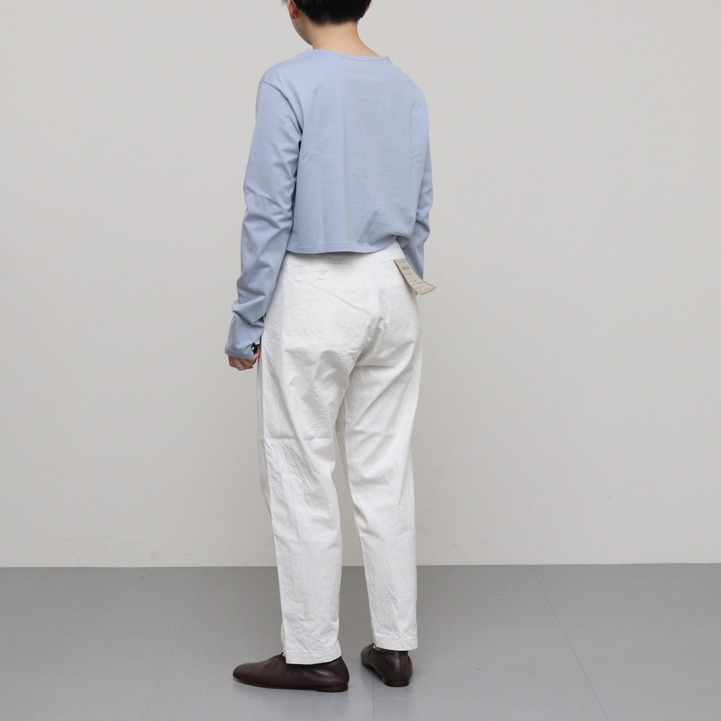 ※女性モデル(マツオ)：156cm　着用サイズ：28